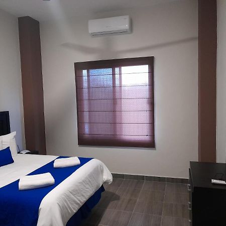 Grand View Suites Мансанильо Экстерьер фото