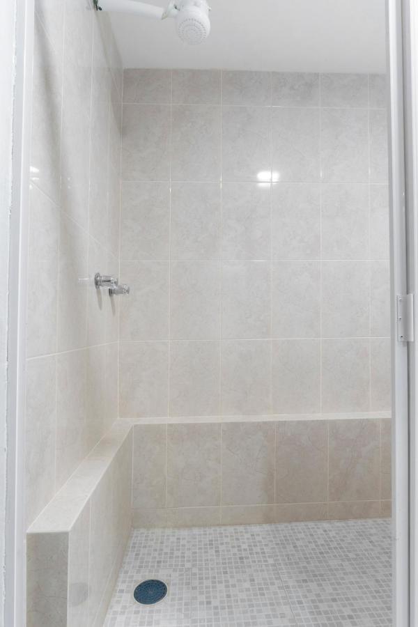 Grand View Suites Мансанильо Экстерьер фото